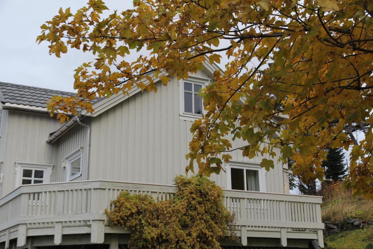 Villa Hus Pa Vakre Ramberg Fra 1904 Extérieur photo